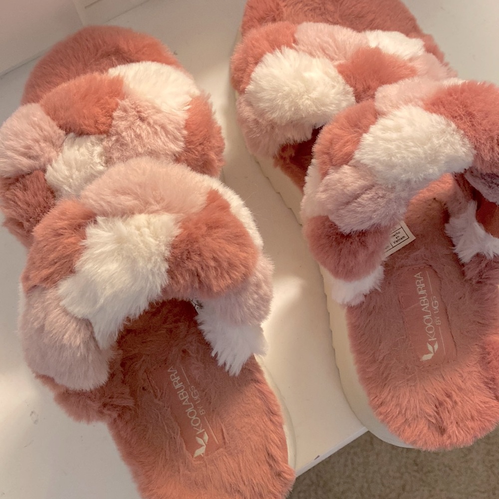 UGG Koolaburra Slipper